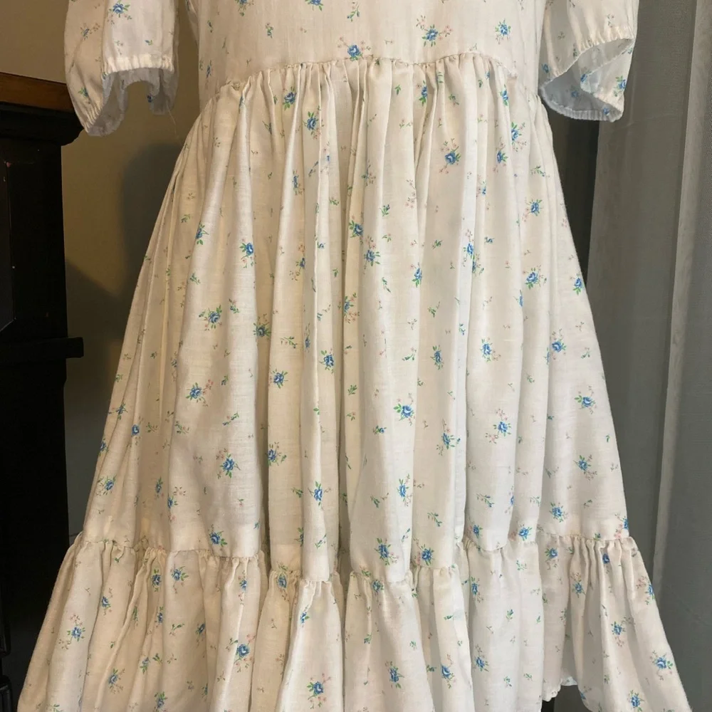 Vintage 70’s handmade prairie puff sleeve mini dress - Picture 3 of 8